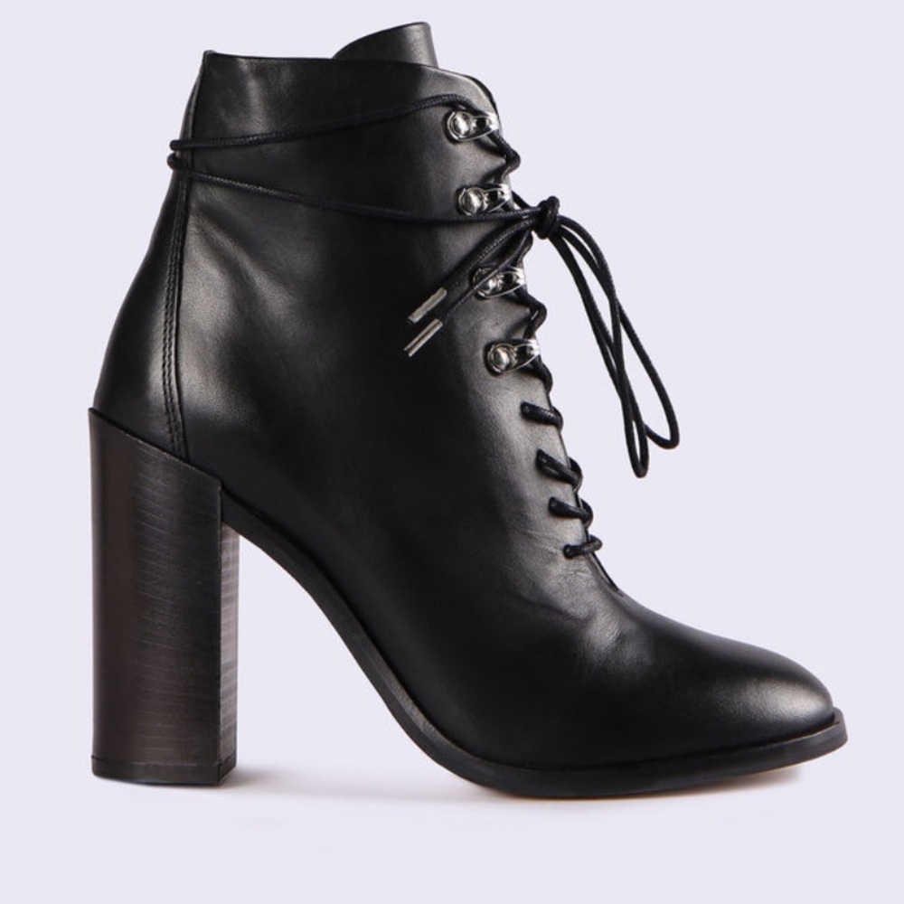 WOMENS DIESEL BOOTS